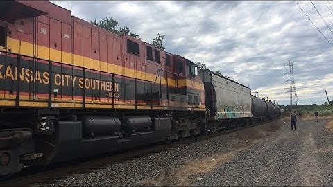 *RARE* NS 64K @ Bound Brook, NJ with a KCSM ES44AC trailing