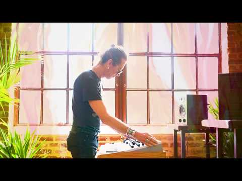 Moog One | William Basinski | Discovering & Witnessing