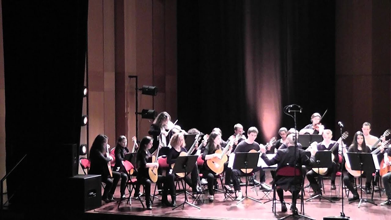 Ensemble de guitares - CNRR Nice - Double concerto de J.S.BACH; 1er mvt