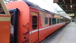 562次莒光號快速開車離開中壢站