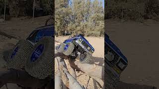 How to Pass by at the Log Wooden Bridges using TRX4 F150 High Trail #rc #crawler #traxass