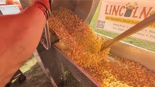 Run the popcorn booth for 8 minutes with me (hand stir)