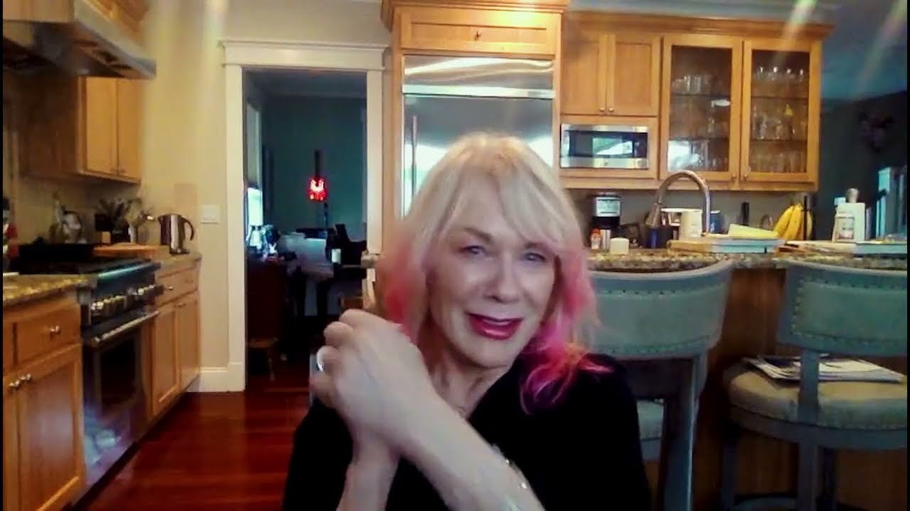 The Label Made Nancy Wilson of Heart Jump Off a Building