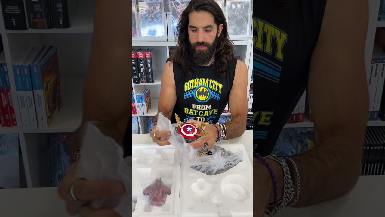 UNBOXING TIME – SPIDER-MAN IRON ARMOR (CCXP EXCLUSIVE 2024)