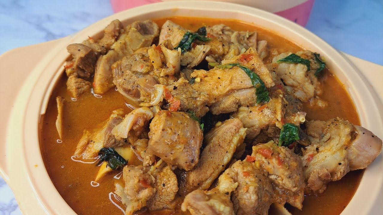 Cooking Christmas food for my family gota meat pepper Soup recipe