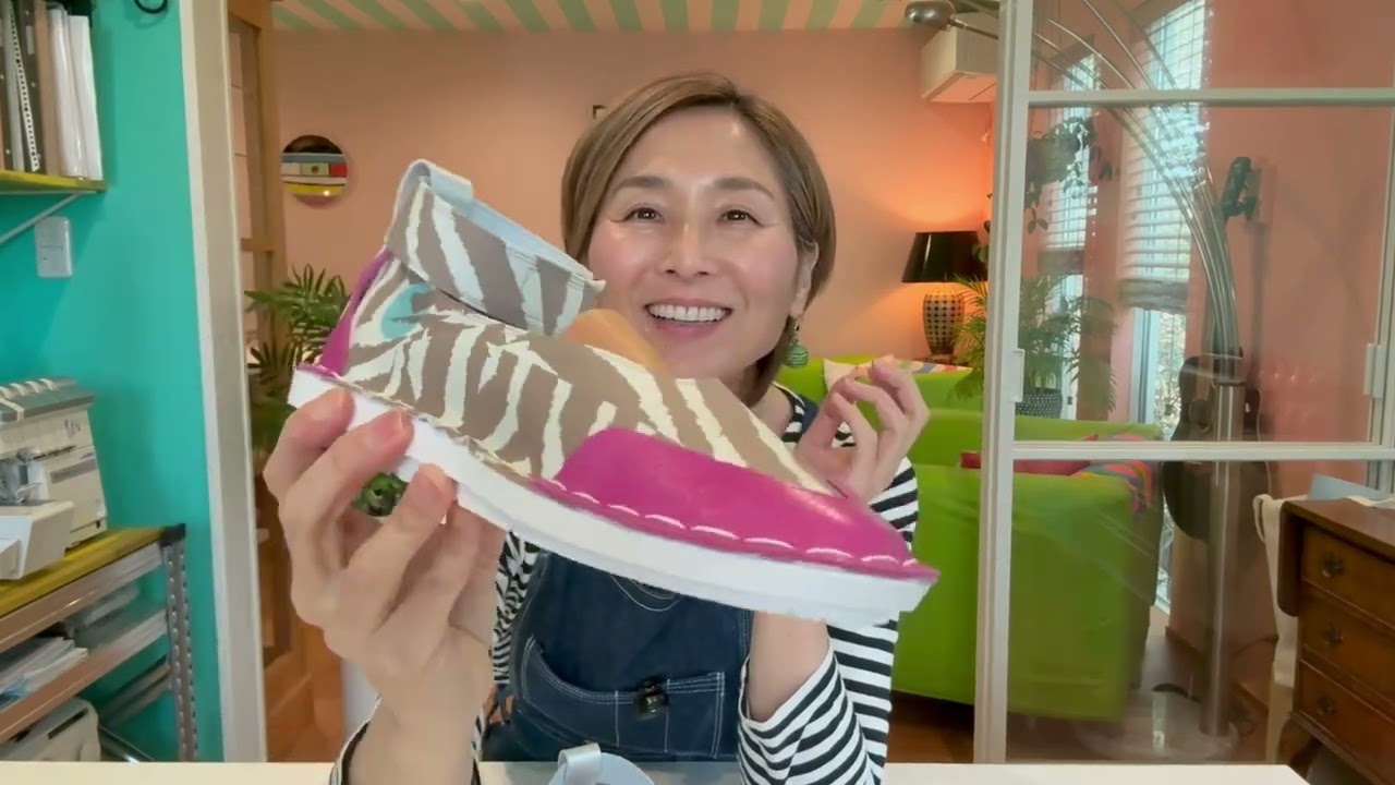 自分で作る靴 2 - YouTube