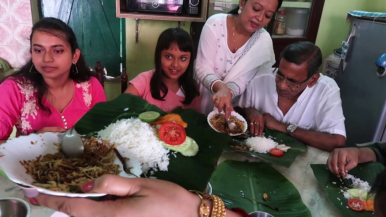 Full Uncut Bhai Phonta Lunch   Rice   Mutton   Katla   Potol Chingri   Amla   Family Get together