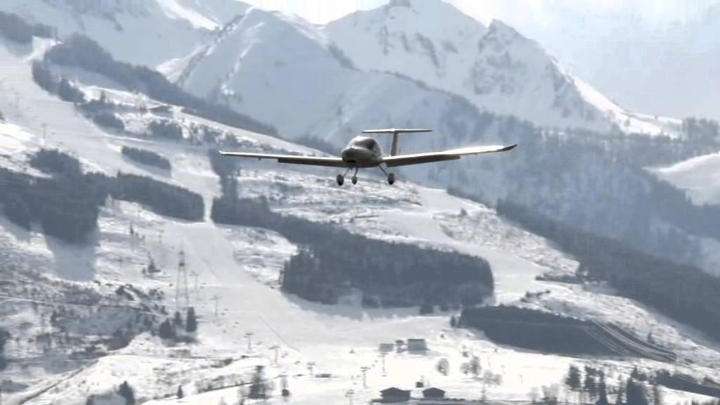 oe-chb-landing-zell-am-see-airport-austria-youtube