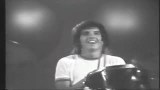 Video-Miniaturansicht von „Grupo Cenizas  - Buenas noches queridos conejos /Salta salta pequeña langosta (1973)“