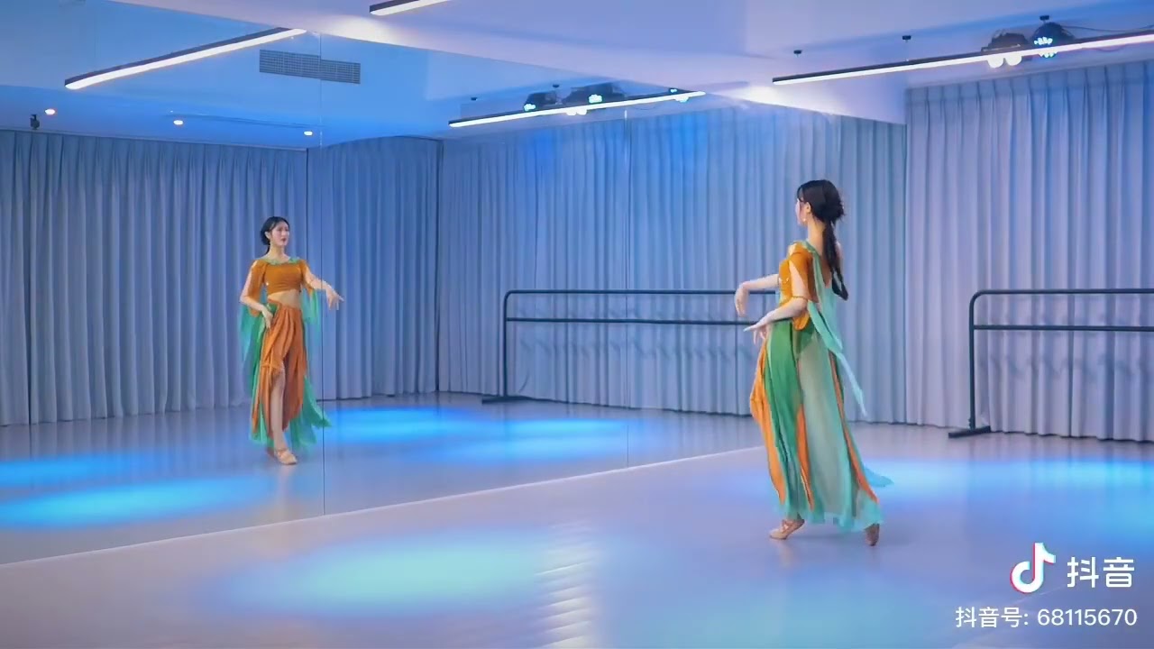 Vũ cơ dưới trăng | múa Đôn Hoàng bản full