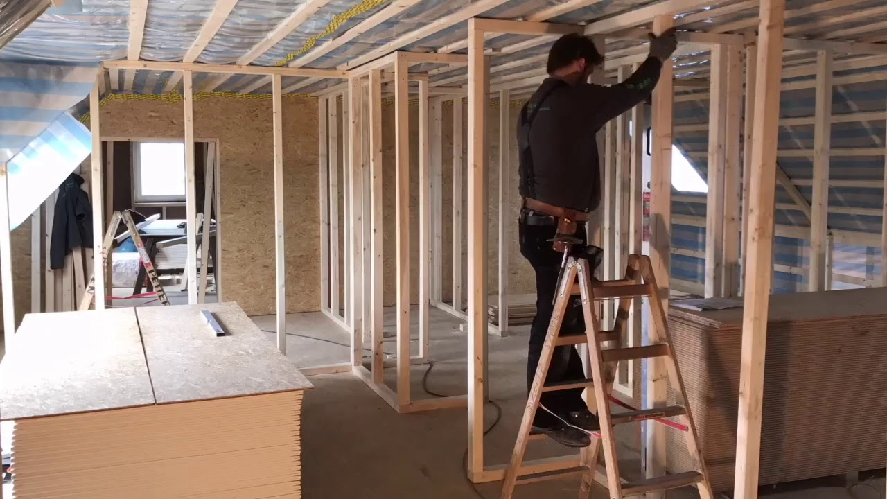 Holzständerwerk Wand stellen aus KVH Holz. - YouTube