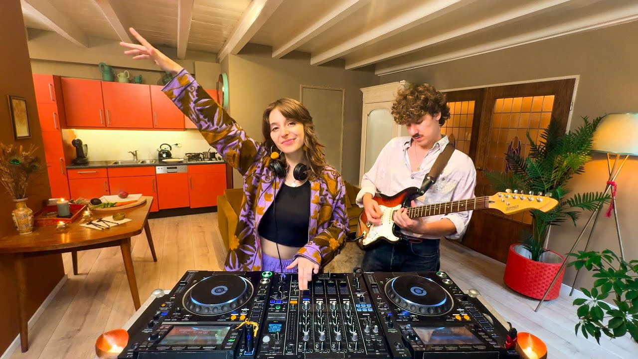 Cozy Chill Deep House Music Mix - Living Room Playlist | Flavour Trip Amsterdam Bar Lounge Dj Set