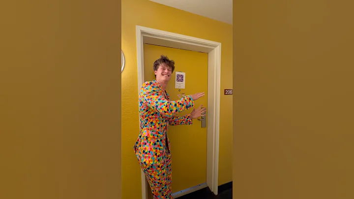 DUCK!!!🐤 #college #prank