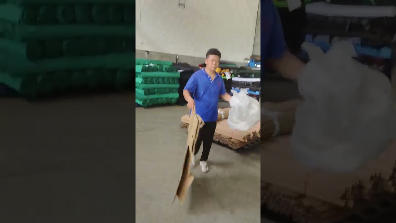 Uniform fabric supplying