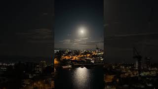 First August Supermoon The Sturgeon Lights Up The Gold Coast Skyline 