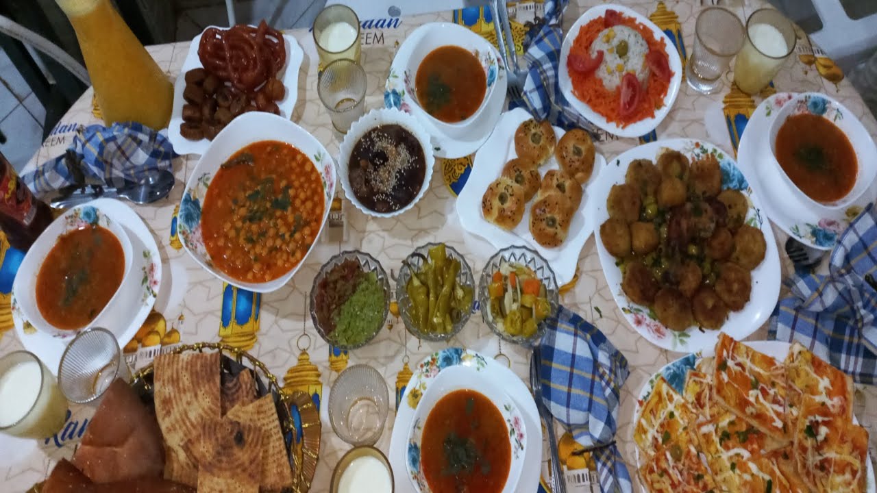 روتين ثالث يوم من رمضان المبارك🌛ليوم فوتها شطارة طياب وغسيل القش وفي الخير سفرة تشهي 😋