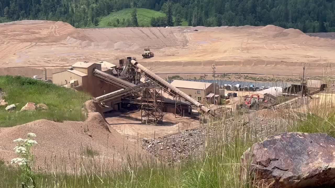 A Look Inside Coeur Wharf The Only Large Gold Mine In South Dakota a-look-inside-coeur-wharf-the-only-large-gold-mine-in-south-dakota