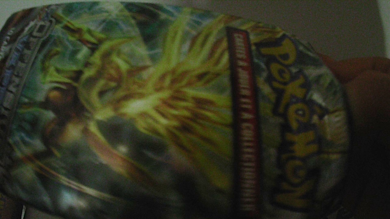 ouverture de 2 boosters pokemon offensive vapeur