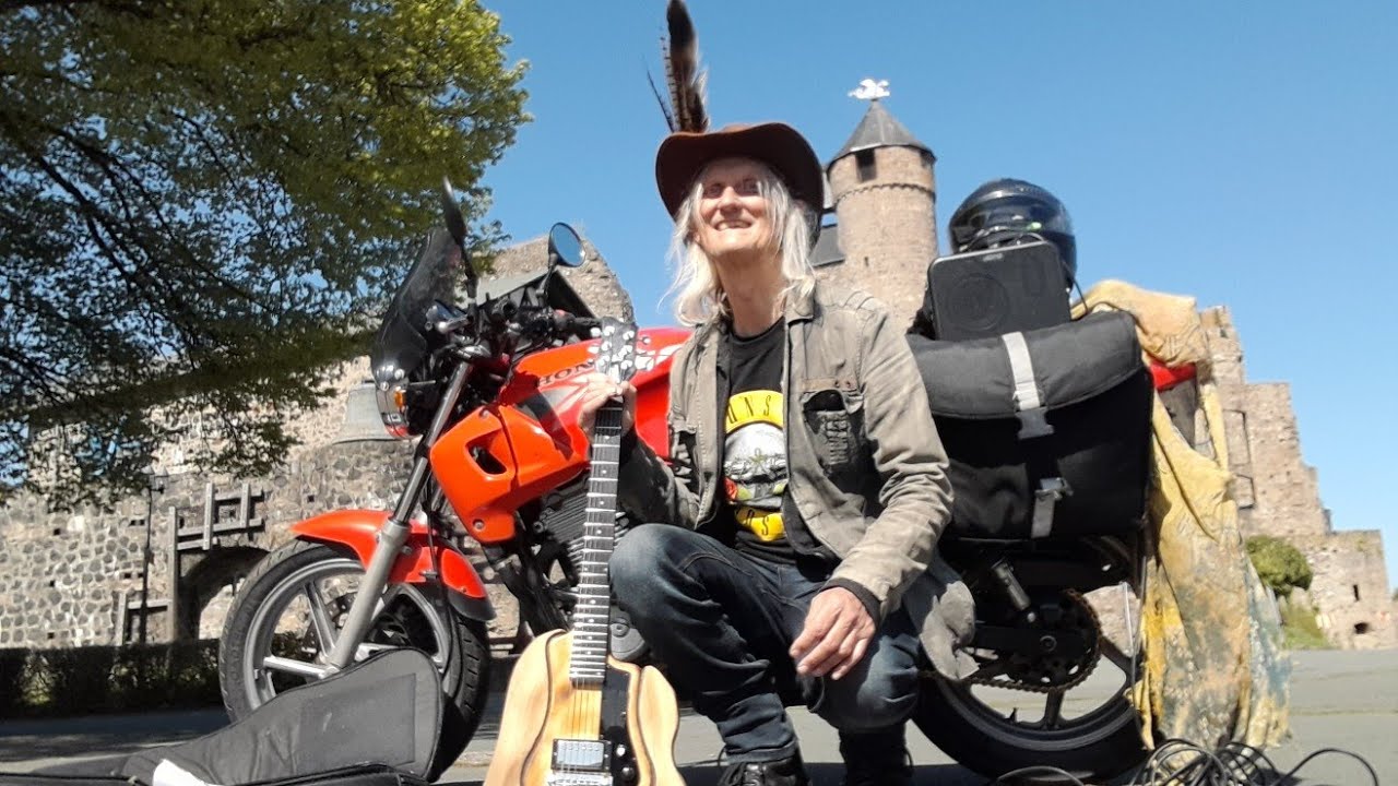 Phil Cory Music is live