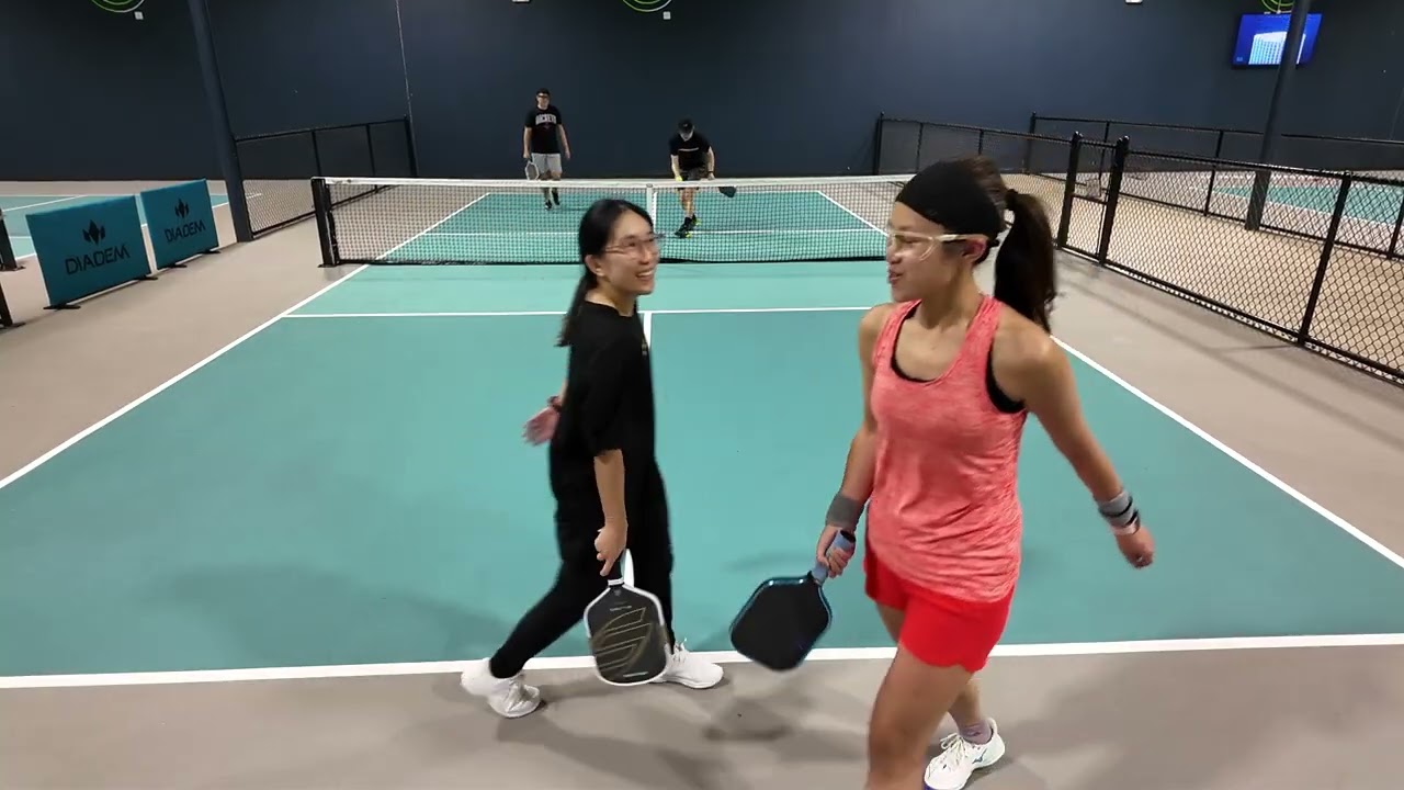 Pickleball - Pickle Point SW 18 - Kevin/Josh vs Diane/Shelley Game 1