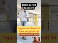 Fußgänger blockiert Parkplatz – erlaubt oder Straftat? Auto-Mythen#04