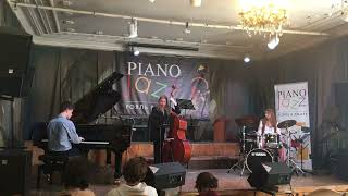 night train- Oscar Peterson cover by Deniz Sincar