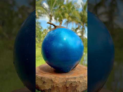I can’t believe this coconut 🤯