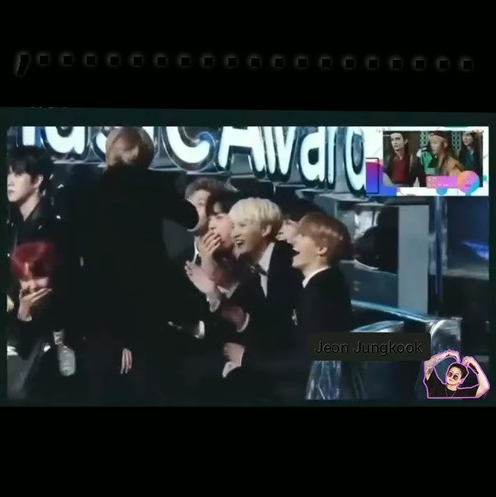 Jin and Tae lost it when'it's definitely you'(hwarang OST) was mentioned for best OST award.