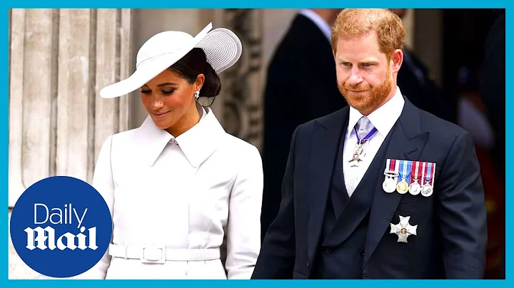 Prince Harry and Meghan Markle met with boos and j...