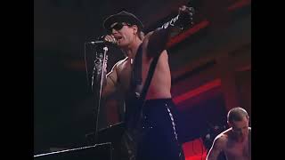 Red Hot Chili Peppers - Give It Away [Remastered] 1992-02-29 (Take 2)