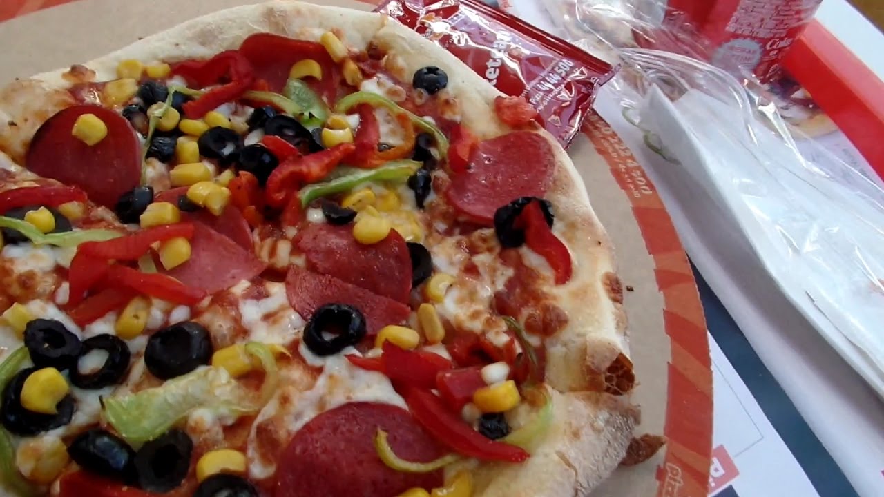 Vlog Lara Snacken bei Pizza Pizza YouTube