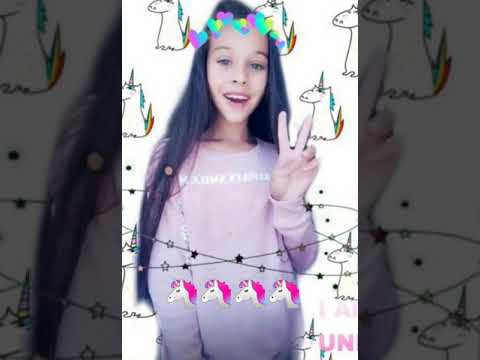 Милана некрасова курит сигарету Милана некрасова курит сигарету