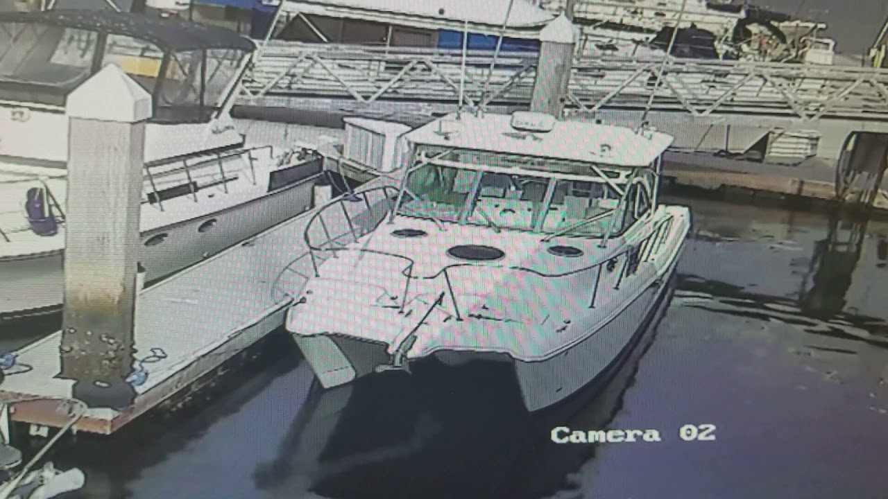 How not to Dock a Boat - YouTube