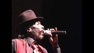 Culture feat. Joseph Hill - A Slice Of Mount Zion