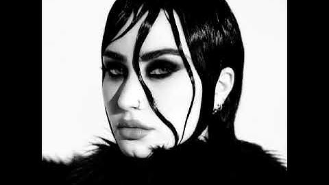 Demi Lovato - Give Your Heart A Break (Rock) (Reversed)