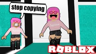 COPYING PEOPLES OUTFITS IN FASHION FRENZY PRANK | Roblox Funny Moments Trolling