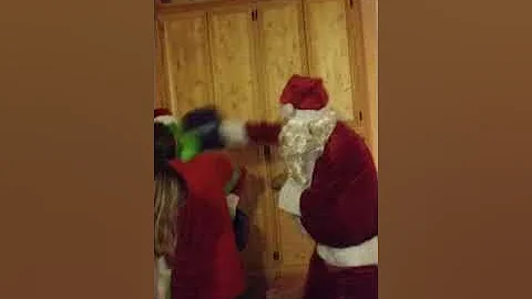 Grinch and Santa Rumble part 2