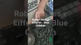 mashup djenzo robertmileschildren eiffel65bluedabadee