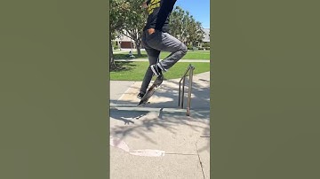Half-cab crooked grind slow motion #skateboarding #shorts