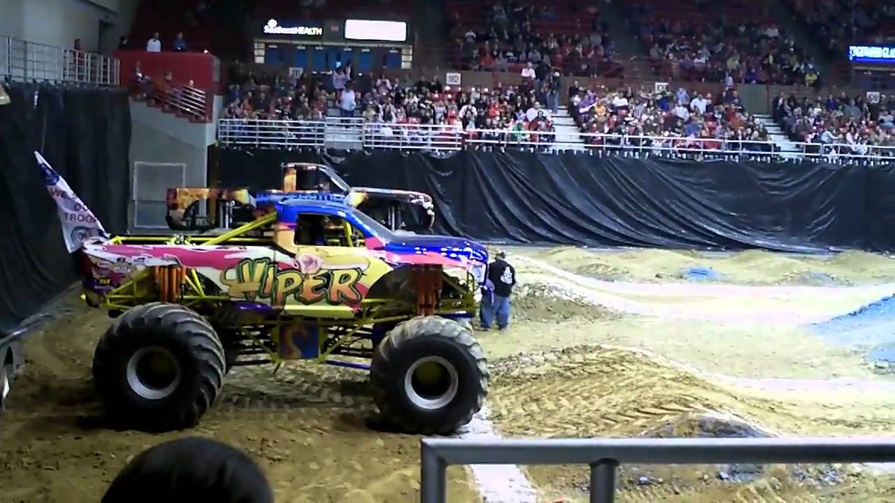 Viper Vs Incinerator Monster Truck Racing Cape Girardeau Show Me