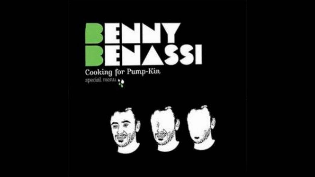 Benny benassi 2002. Benny benassi i love me. Бенни бенасси диджей. Benny benassi satisfaction альбом. Lightwaves (feat.