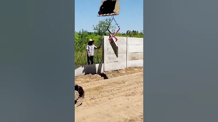 Building a Concrete Wall in Minutes! Heavy Equipment Job #shorts