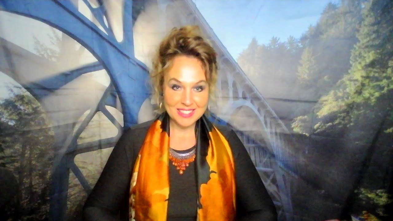 Specific Messager: This Divine Feminine is getting a HUGE warning from the Universe