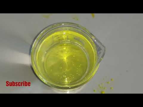 Potassium chromate salt ( K2CrO4) and aqueous solution prepared in laboratory