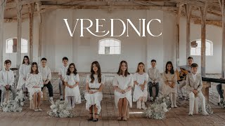 Sofia, Riana & Friends - Vrednic | Official Video chords