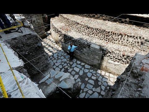 Video: Im Aztekischen Tempel Von Templo Major Wurde Ein Berg Mit Fast 700 Schädeln Gefunden - - Alternative Ansicht