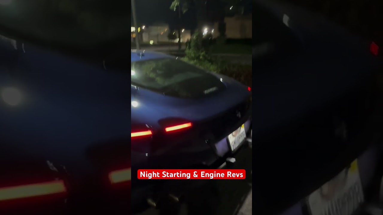 Ferrari Roma at Night - Night Starting & Engine Revs