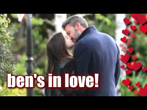 Video: Ana De Armas E Ben Affleck Stanno Uscendo Insieme?