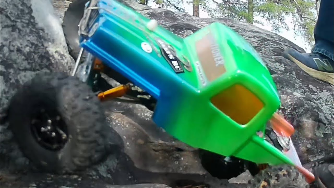 1/10 Bragging Rights series Crawler Practice 