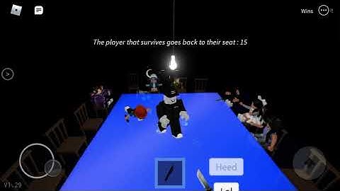 How to throw knife in roblox breaking point